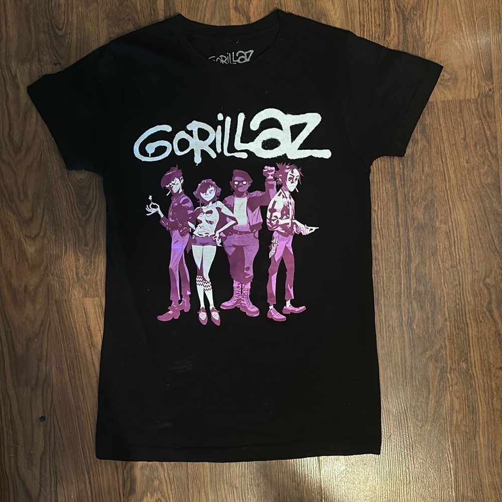 Gorillaz concert tee in black - size small